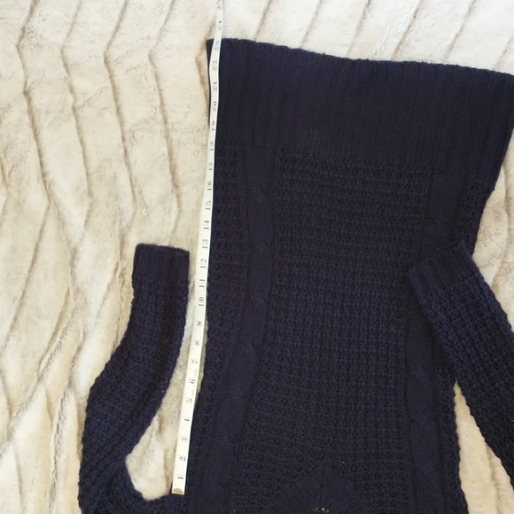 Wet Seal navy sweater - Picture 4 of 11